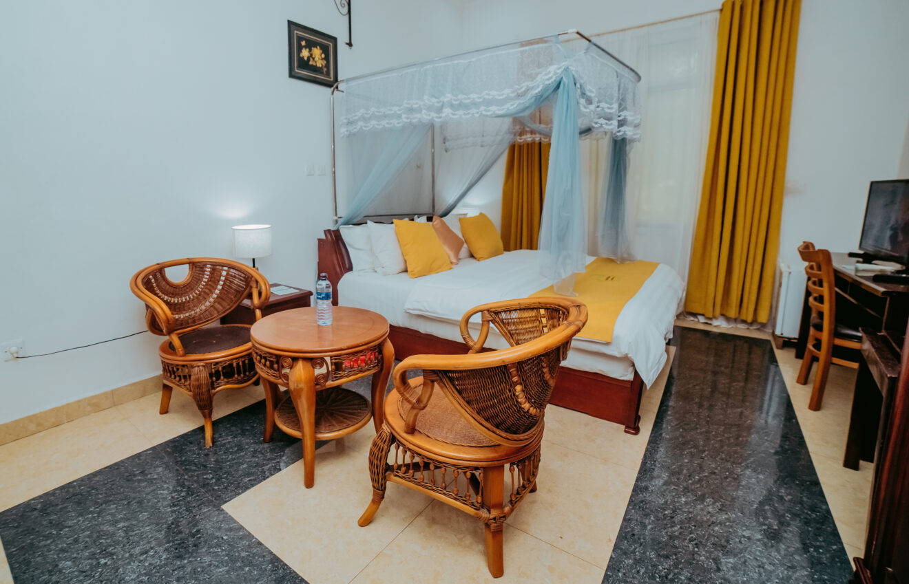 City Hill Hotel
