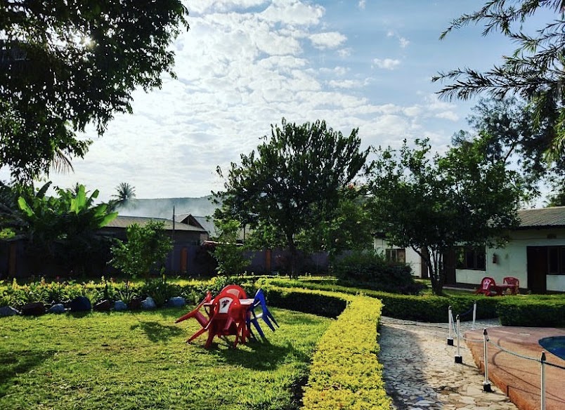 Fig Tree Lodge & Camp