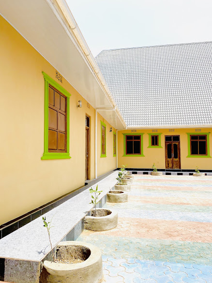 Lake Eyasi Safari Lodge