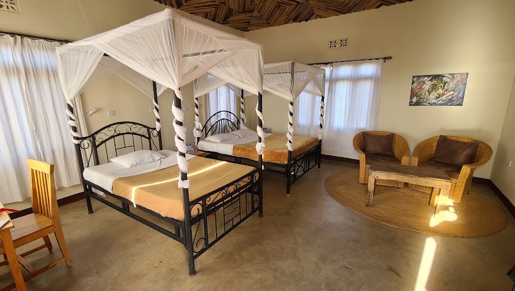 Lake Eyasi Safari Lodge