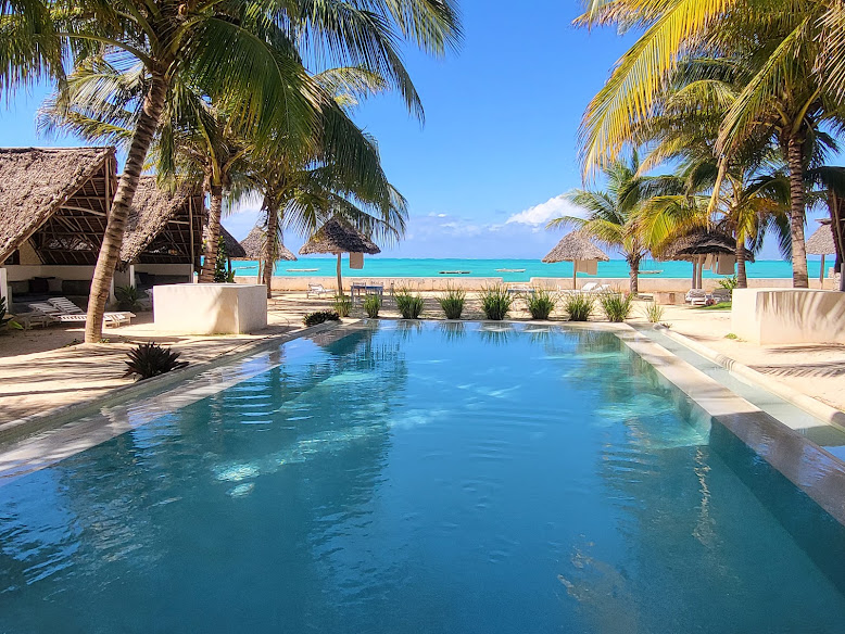 Nur Beach Hotel