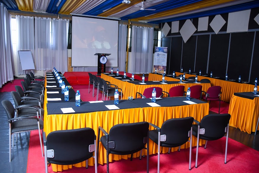 Buraha Zenoni Hotel & Resort