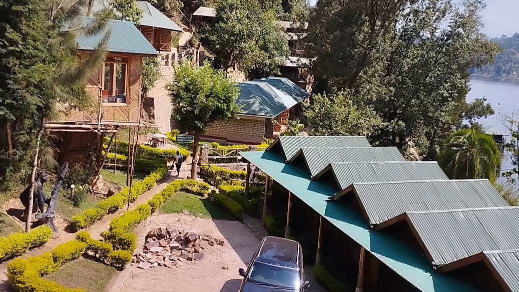 Bunyonyi Overland Resort