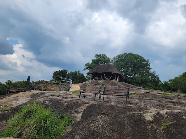 Rwakobo Rock Lodge