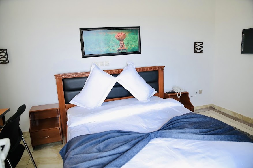 Isango Hotel