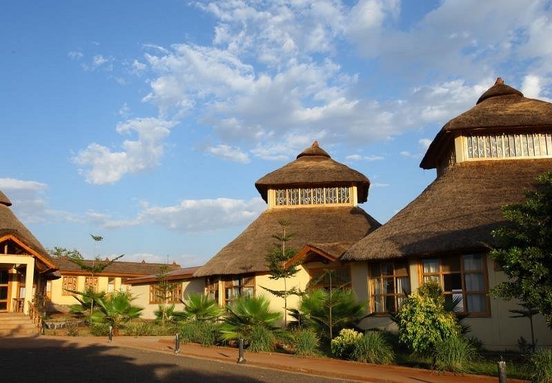 Emerald Resort