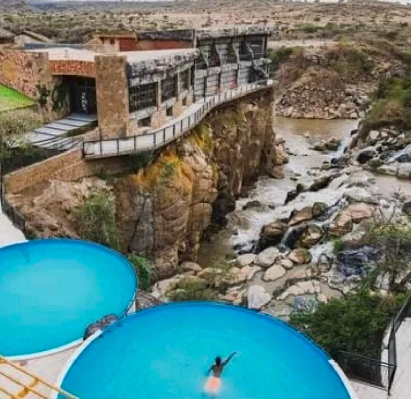 Doho Lodge And Hot Spring