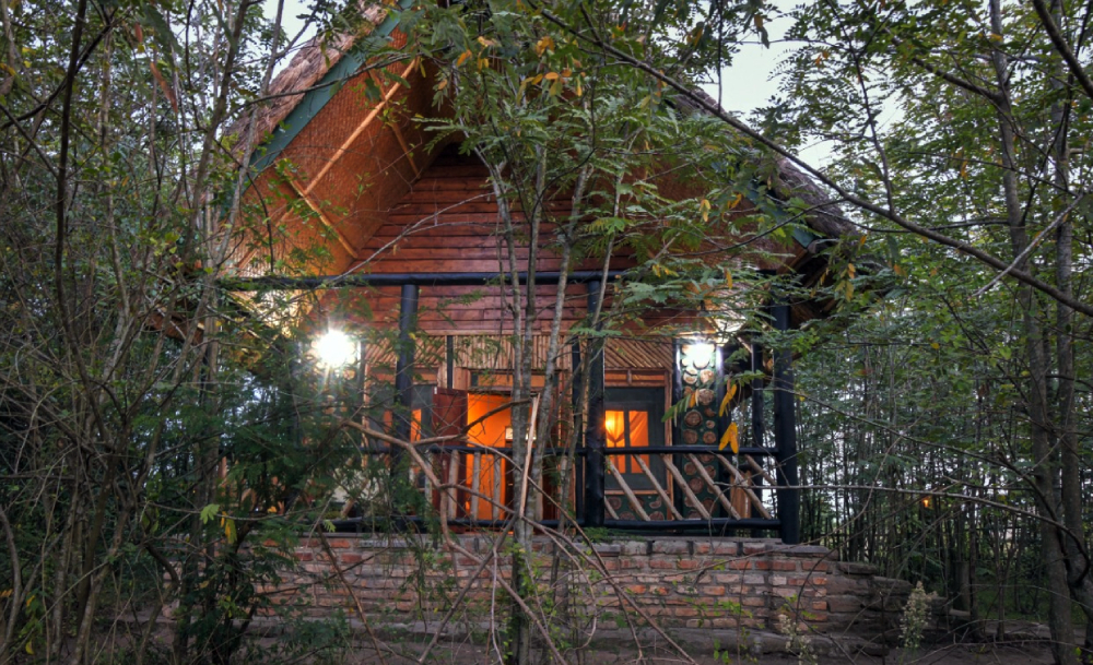 Enshama Game Lodge & Campsite