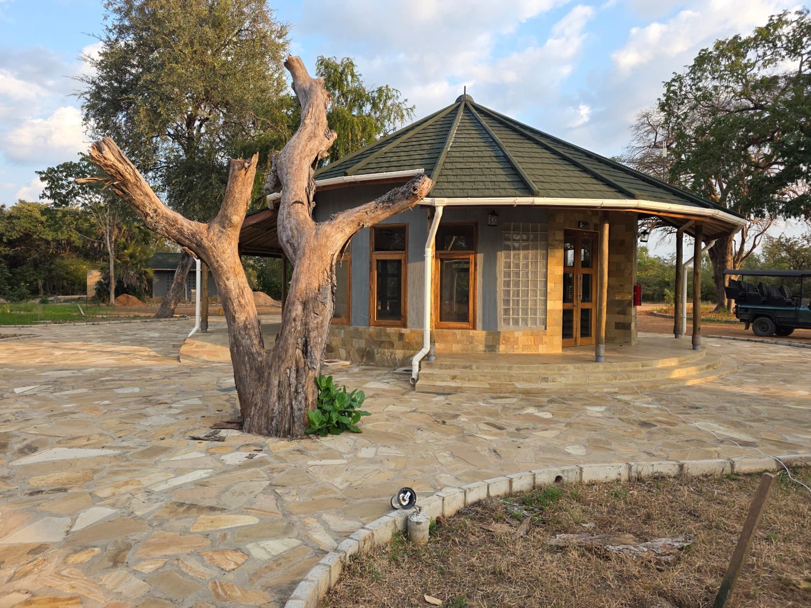 Tanapa Rest House Nyerere National Park (Selous)