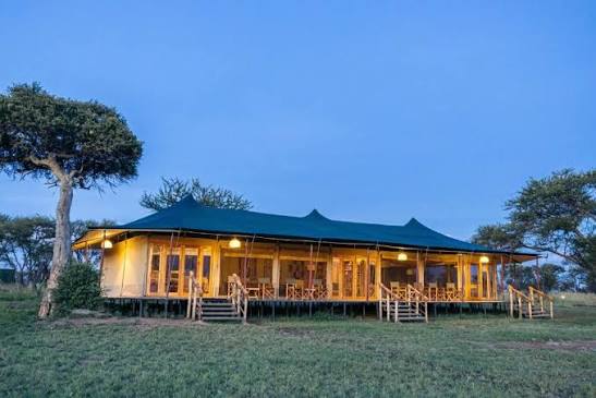 The African Kongoni Serengeti Safari Camp