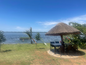 Gipiri & Labongo Safari Lodge