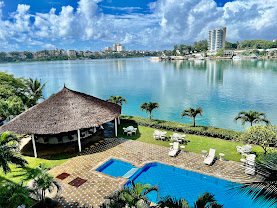 CityBlue Creekside Hotel & Suites