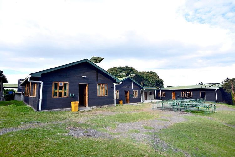 Miriakamba Hut