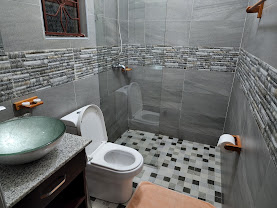 Airport Guest House