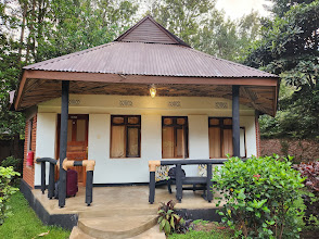 Bougainvillea Safari Lodge